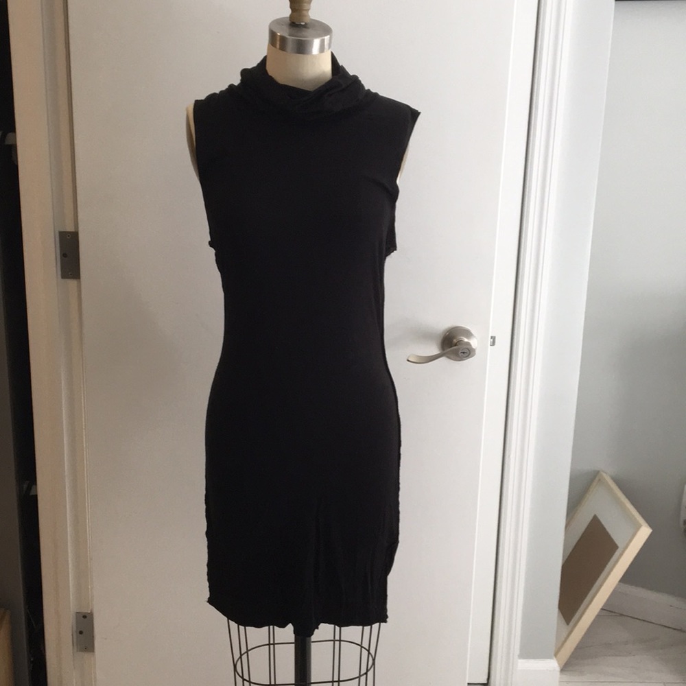 Alice and Olivia Cotton Sleeveless Turtle Dress